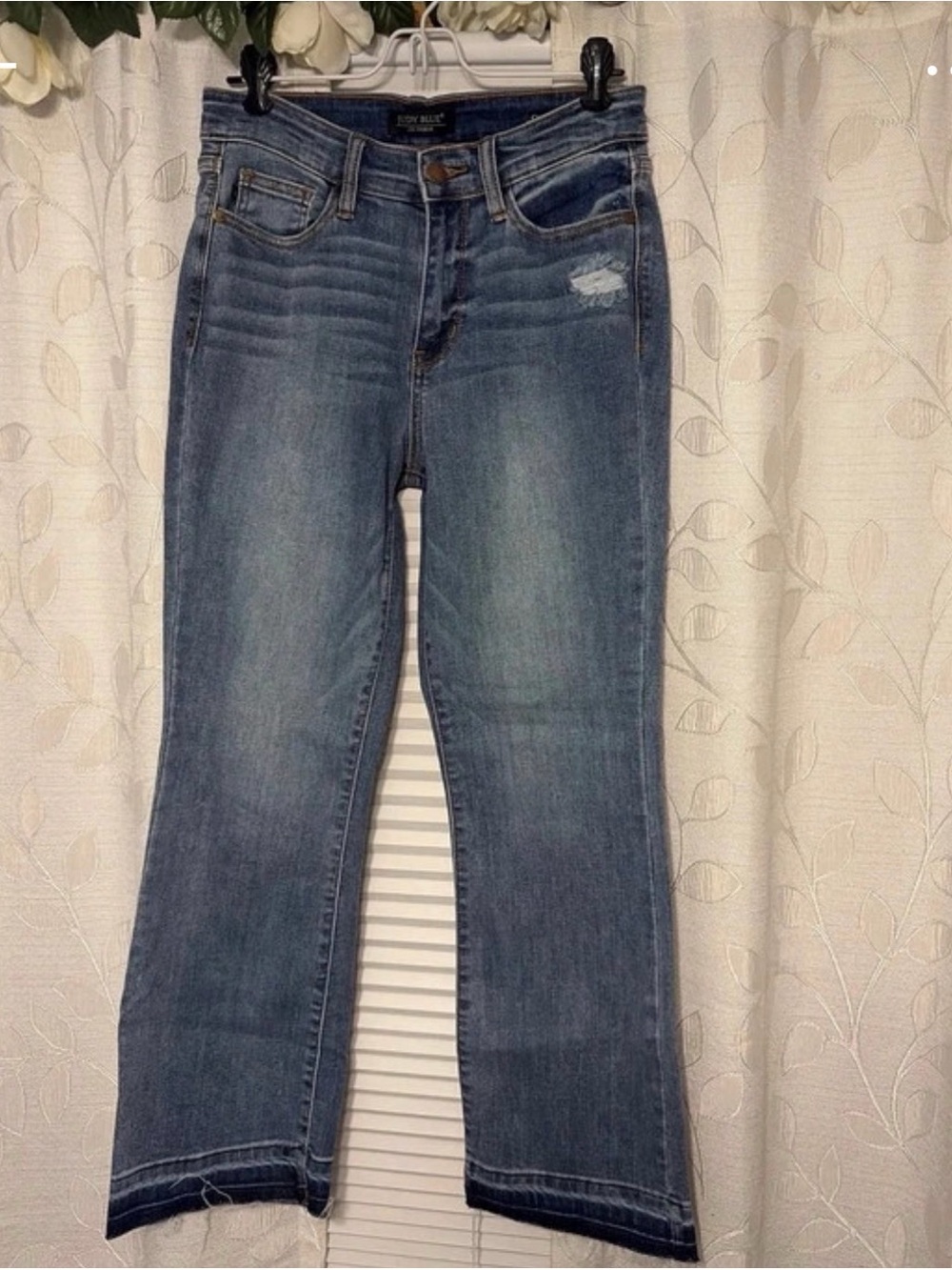 Judy Blue Light-Med Wash Bootcut Jeans